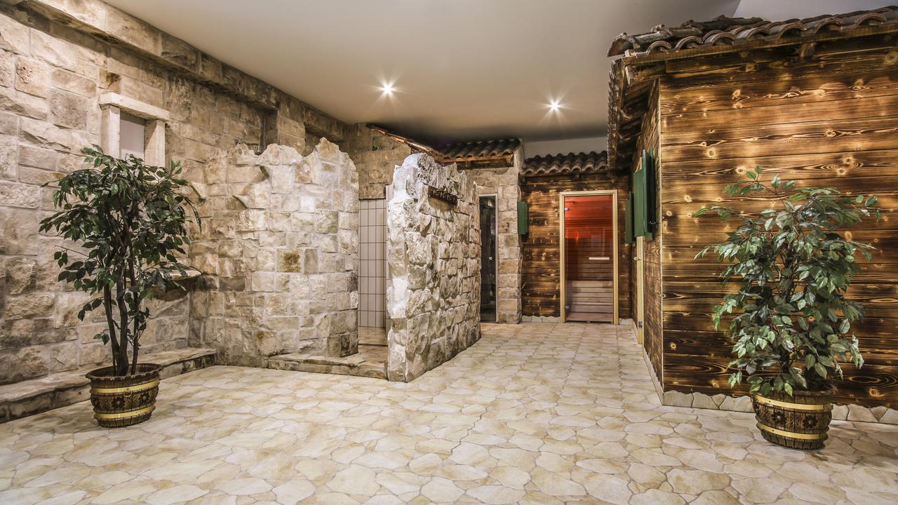 Hotel Matija Gubec Stubicke Toplice Экстерьер фото